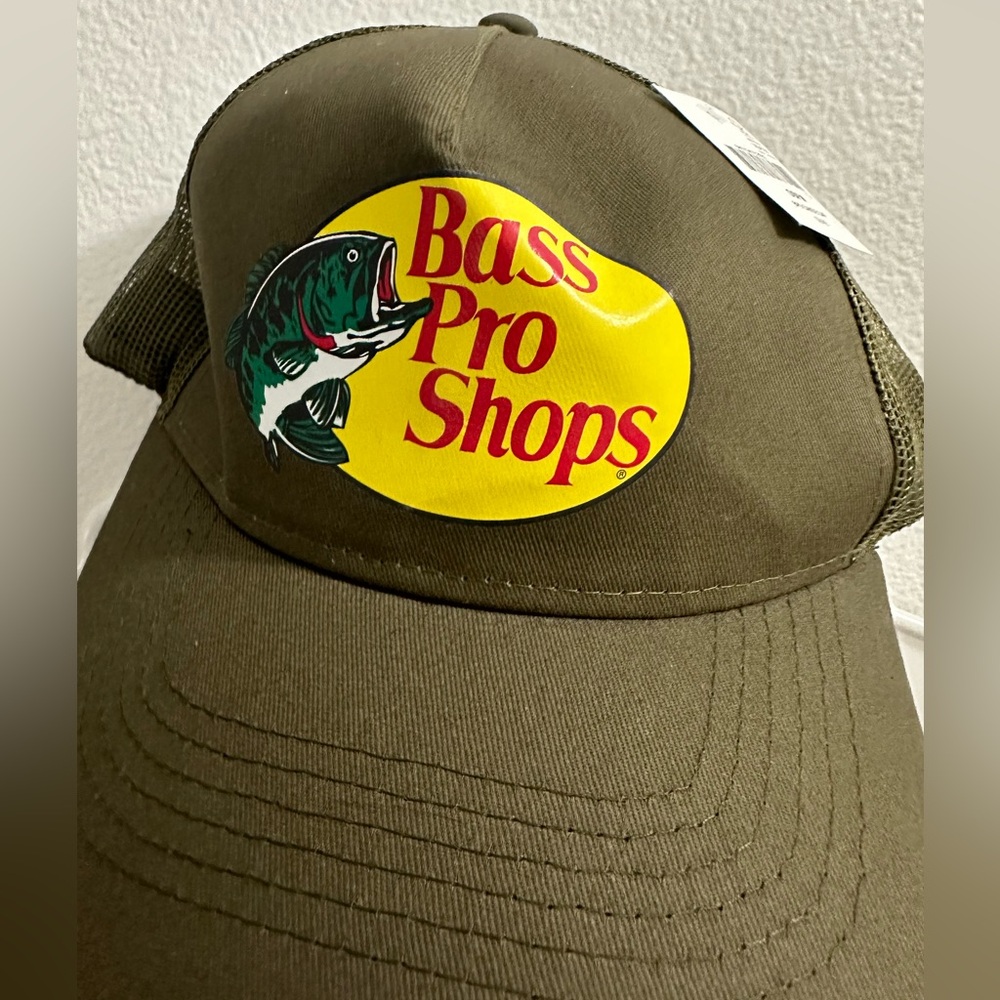 Bass pro shops trucker hat